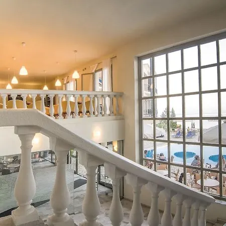 Belvedere ホテル
